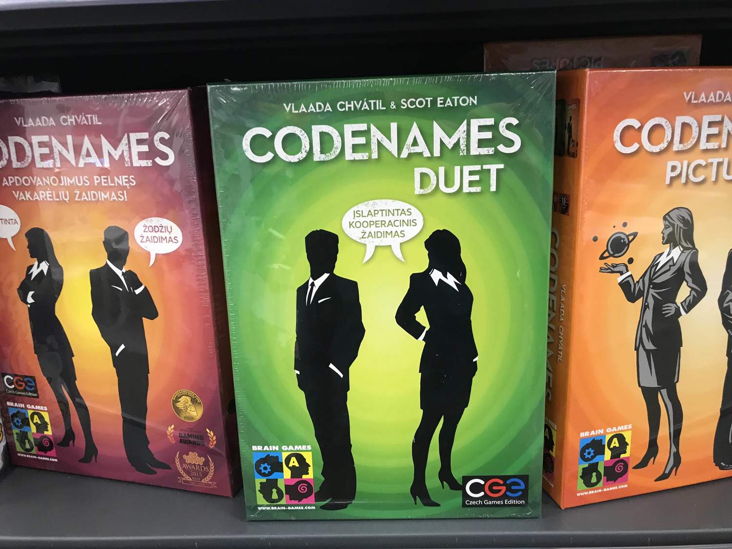 stalo zaidimai vaikams