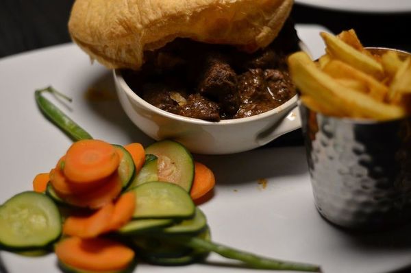 jautiena burgundiškai