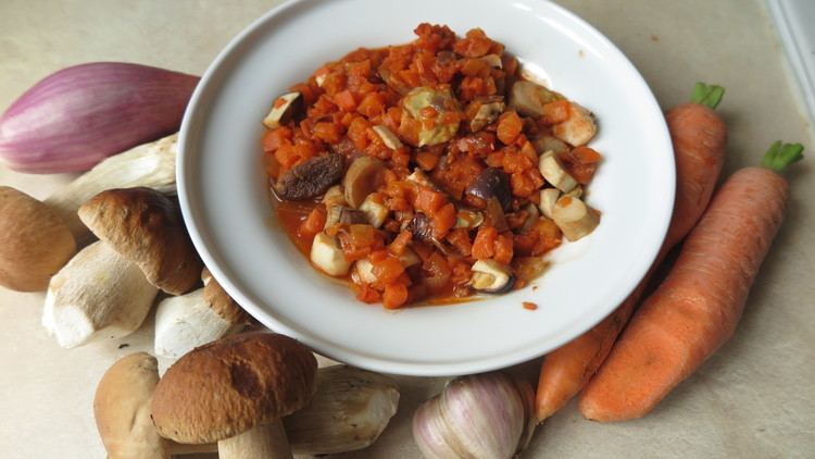 Grybų mišrainė su morkomis