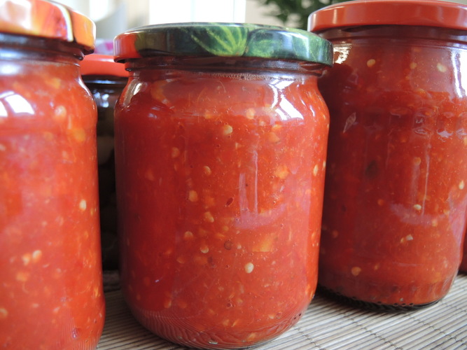 Aštrus pomidorų padažas