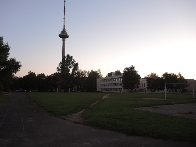 Kandidatai į seimą karoliniškėse