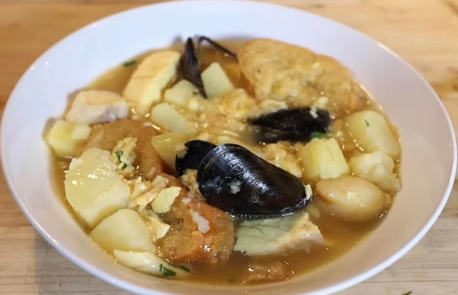 Bouillabaisse sriuba