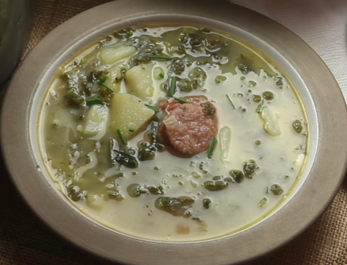 Caldo verde sriuba